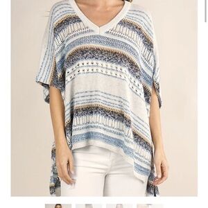 Love stitch Mixed Yarn Pancho Sweater